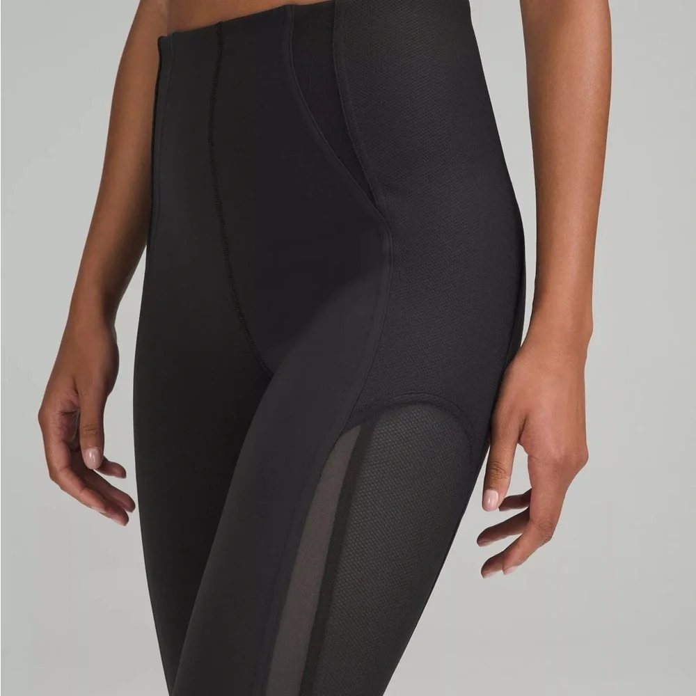 Lululemon Black leggings Everlux and Mesh Super high rise leggings 12 training